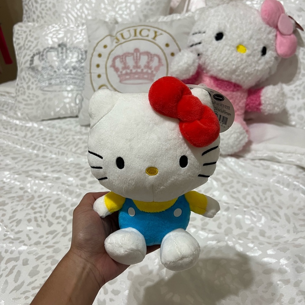 hello kitty plush